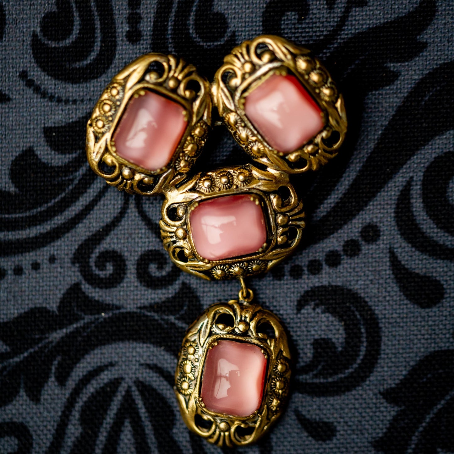 Antique Brooch Pin Czech Glass Gold Tone Vintage Estate Jewelry