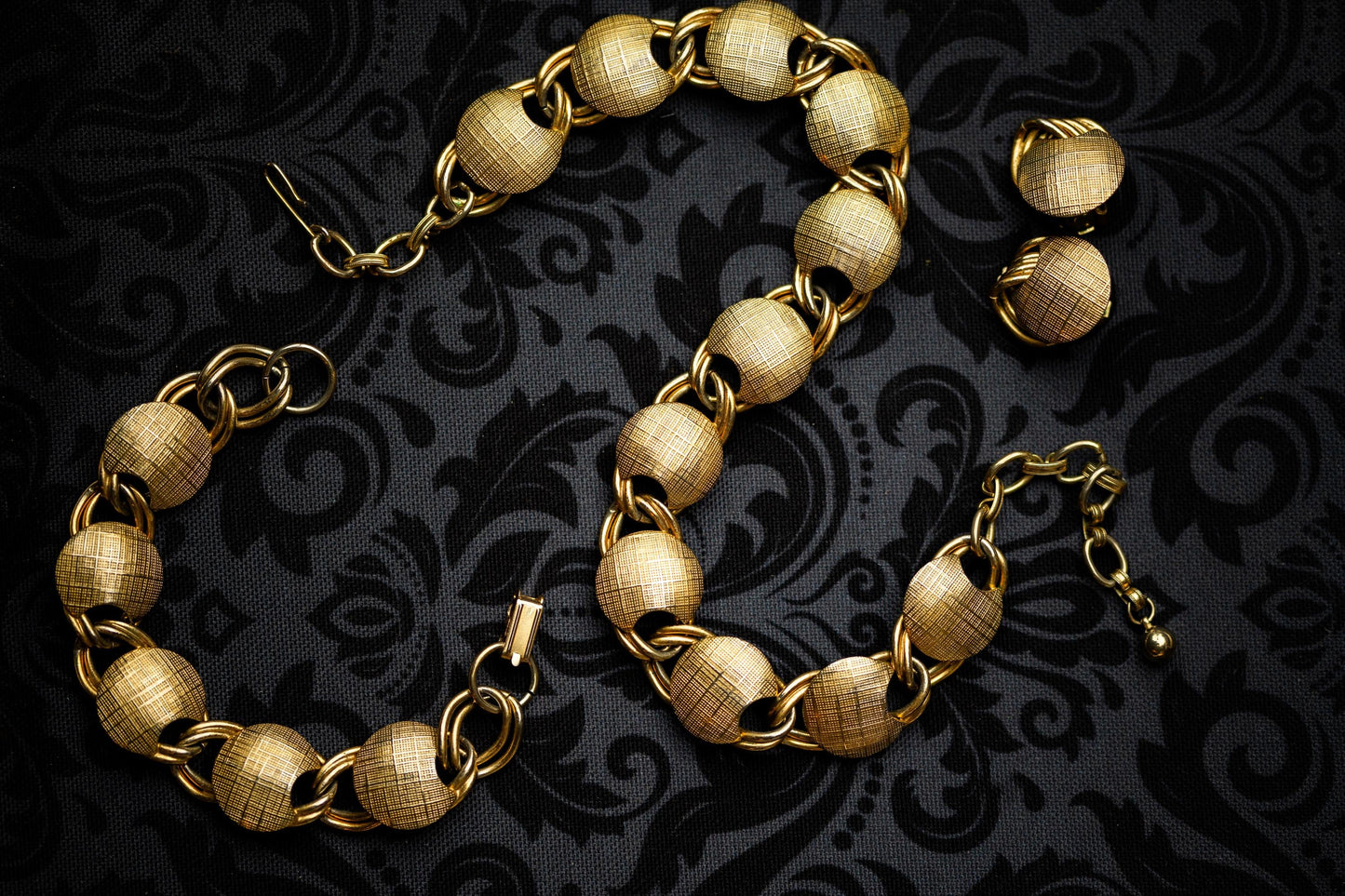 Gold Tone Jewelry Set Costume Vintage Estate