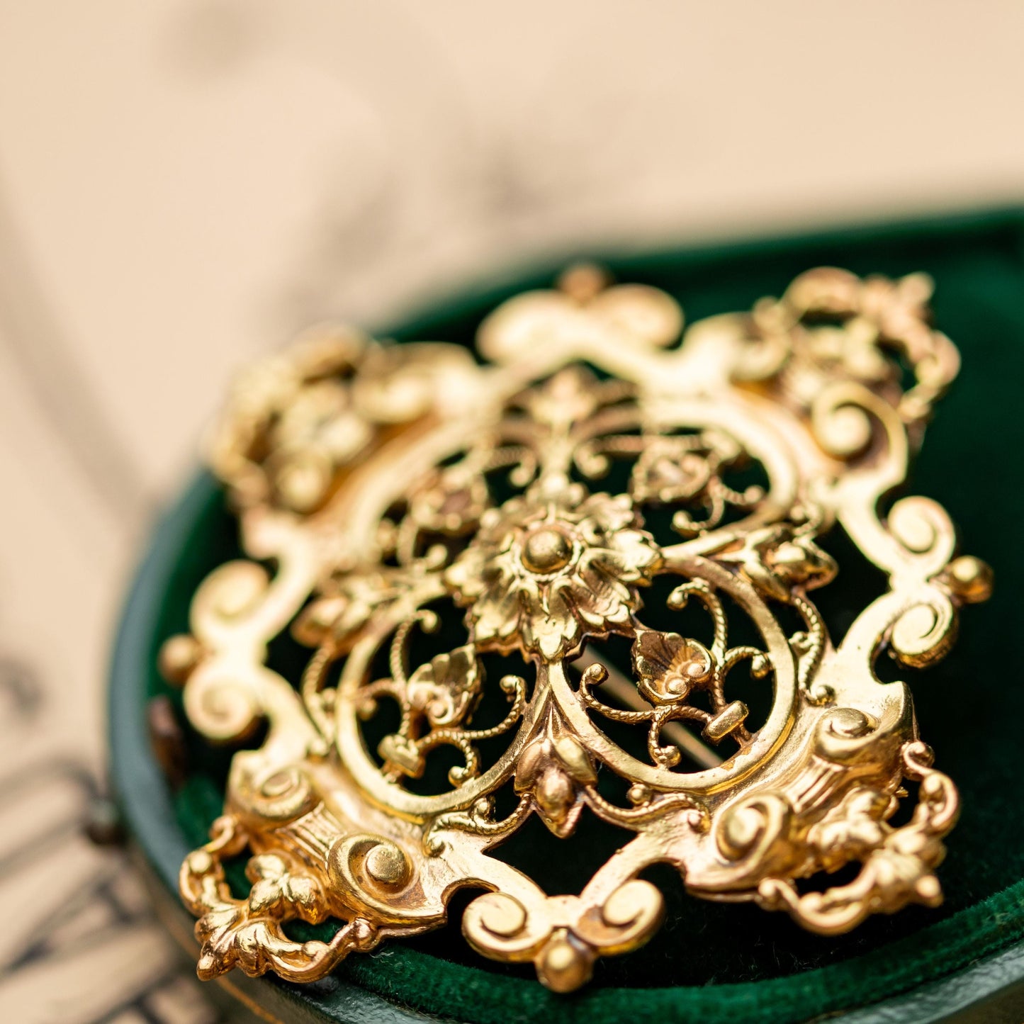 Vintage Jeweley Brooch Miriam Haskell Gold Tone Filigree Estate Jewelry