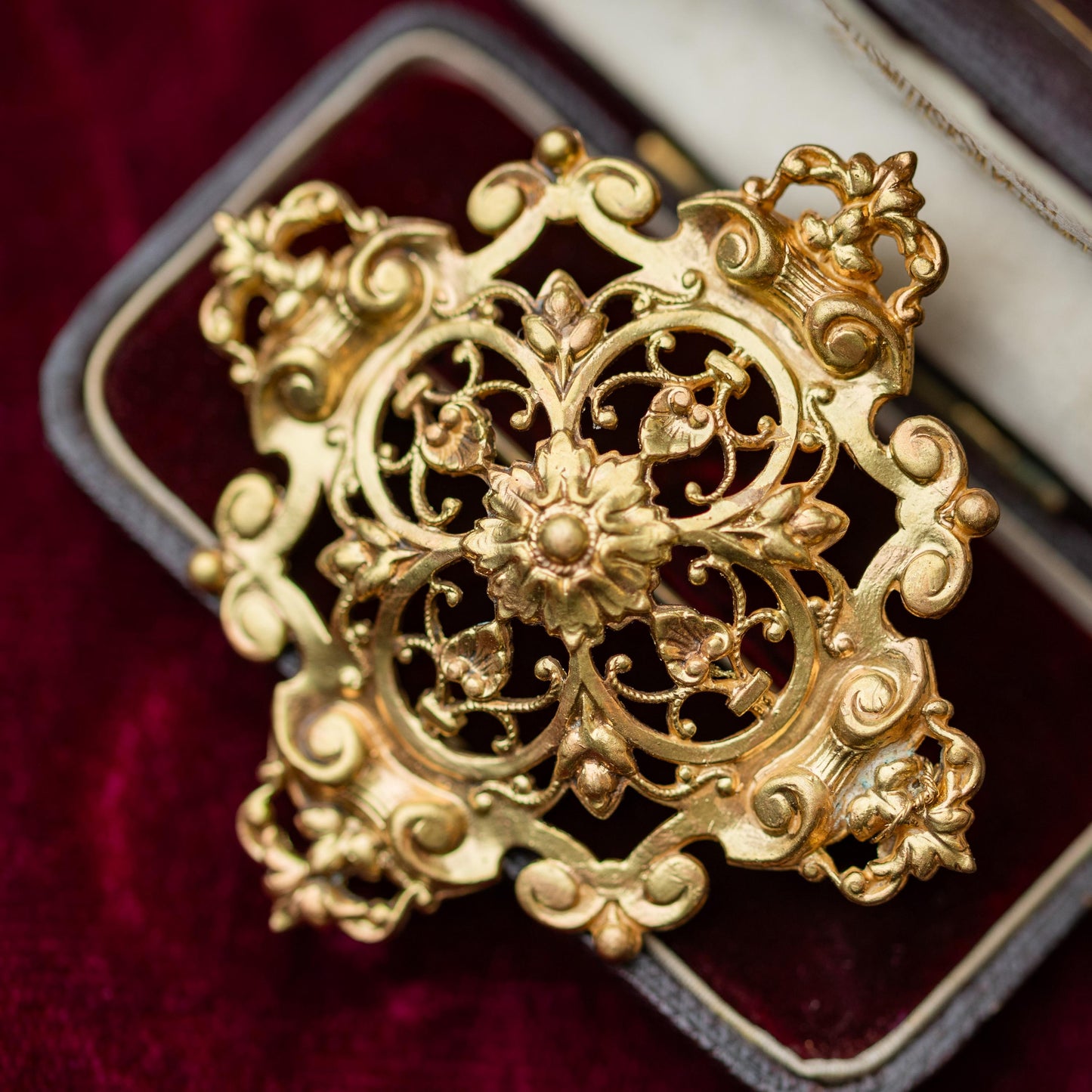 Vintage Jeweley Brooch Miriam Haskell Gold Tone Filigree Estate Jewelry