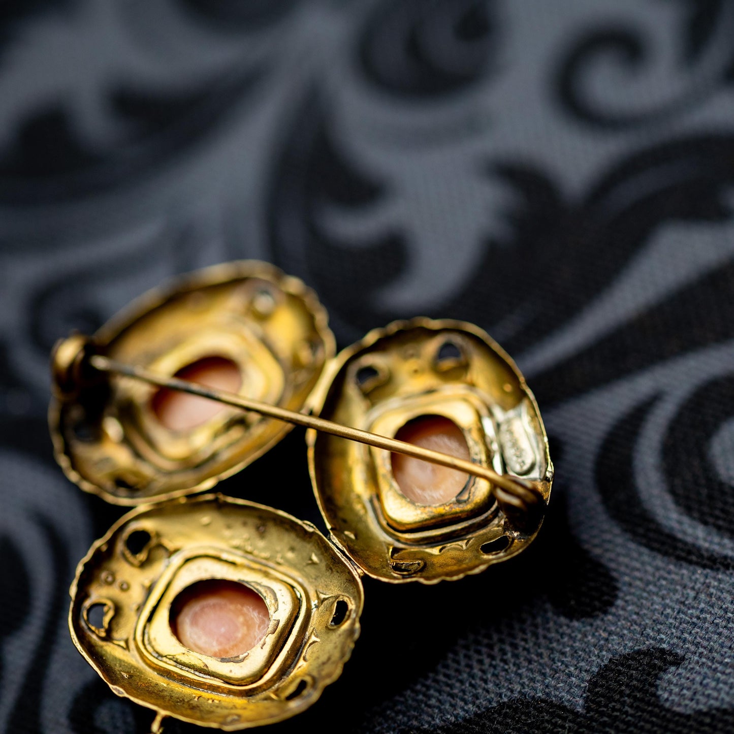 Antique Brooch Pin Czech Glass Gold Tone Vintage Estate Jewelry
