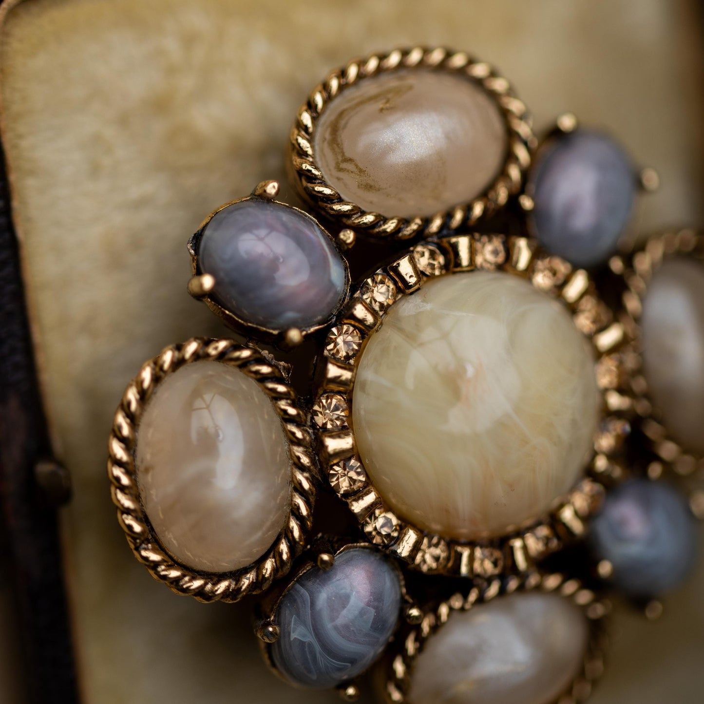 Vintage Brooch Gold Pin Ciner Estate Jewelry