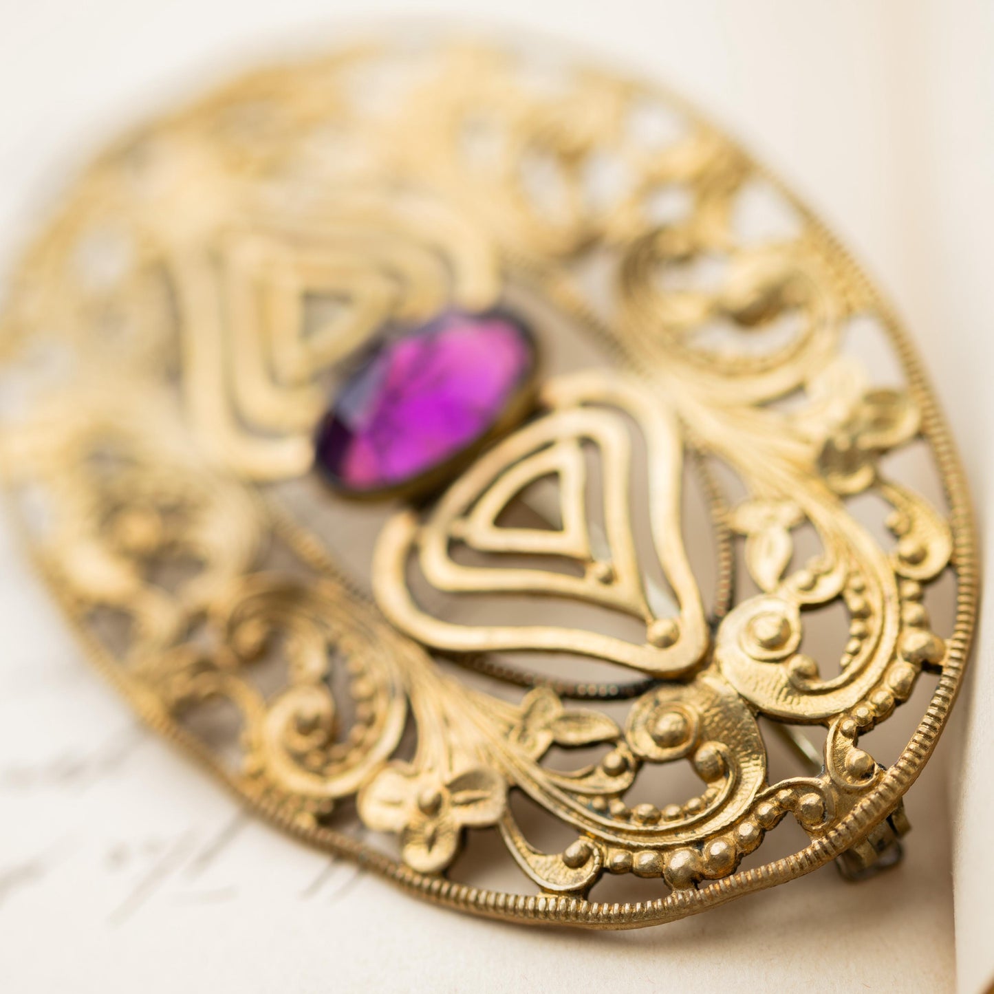 Antique Victorian Brooch Purple Glass Gold Tone C Clasp Vintage Estate Jewelry